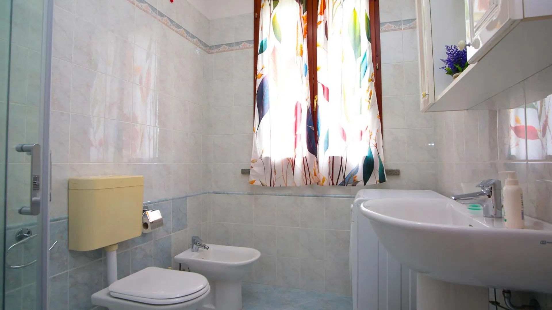Guest House Onde Chiare Reggio Emilia Italy